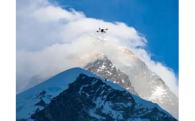 中國低空經濟賦能全球：尼泊爾用中國無人機運送珠峰垃圾，夏爾巴人將有運載無人機操作員這一新職業！